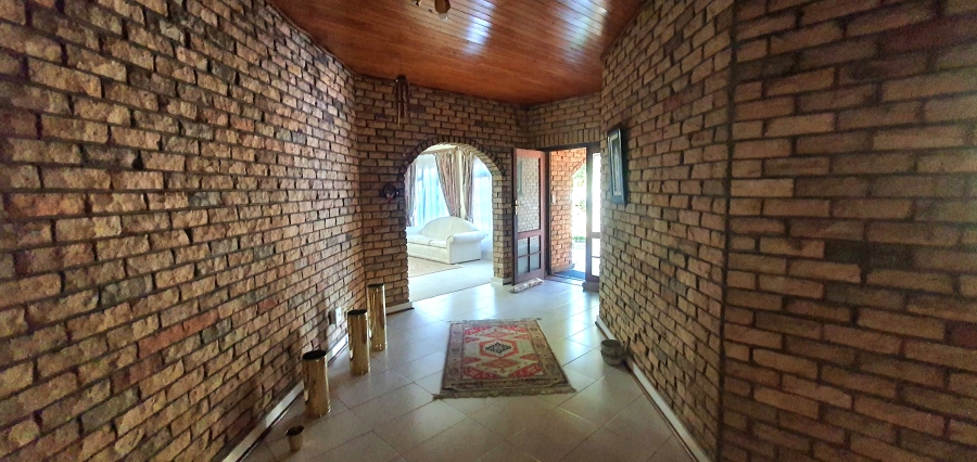 5 Bedroom Property for Sale in Winterhoek Park Eastern Cape